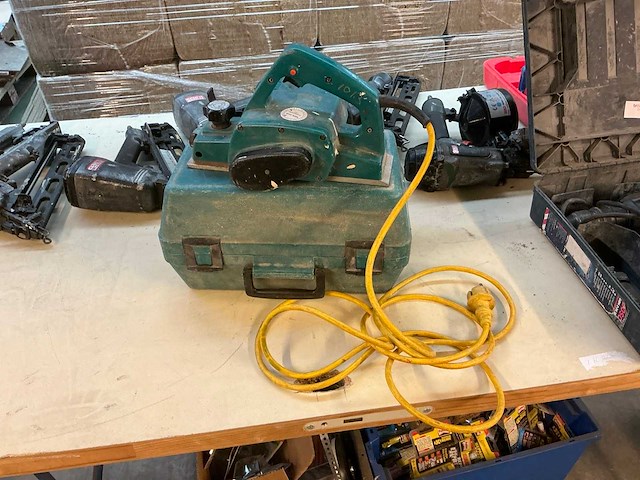 Makita 1923 h schaafmachine - afbeelding 1 van  3