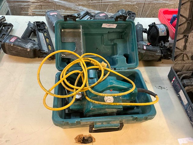 Makita 1923 h schaafmachine - afbeelding 3 van  3