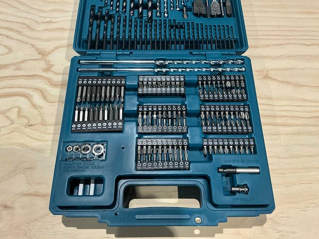 Makita 256-delig gereedschapskoffer - afbeelding 6 van  8