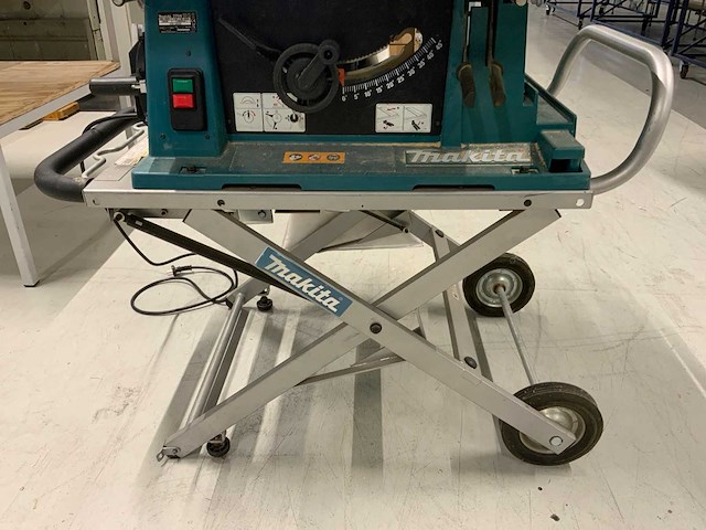 Makita 2704 cirkelzaagmachine - afbeelding 2 van  11