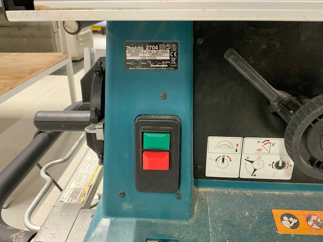 Makita 2704 cirkelzaagmachine - afbeelding 3 van  11