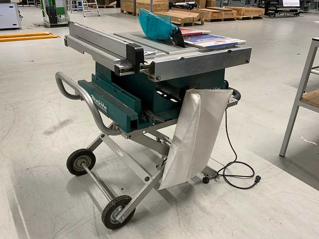 Makita 2704 cirkelzaagmachine - afbeelding 4 van  11