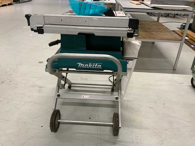 Makita 2704 cirkelzaagmachine - afbeelding 6 van  11