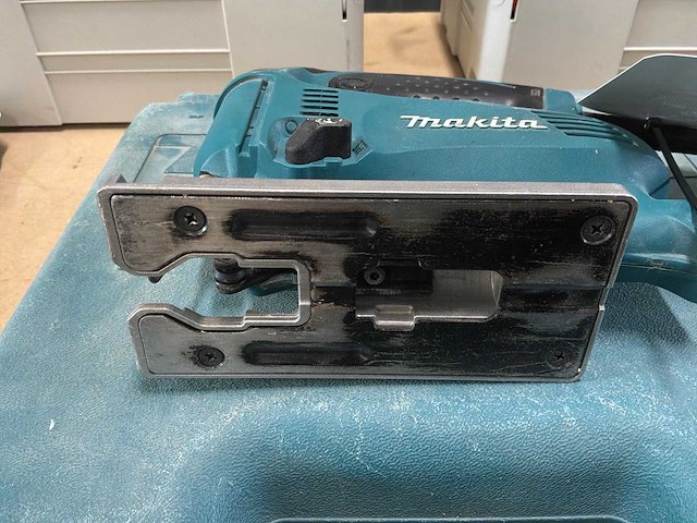 Makita 4329 decoupeerzaag - afbeelding 3 van  7