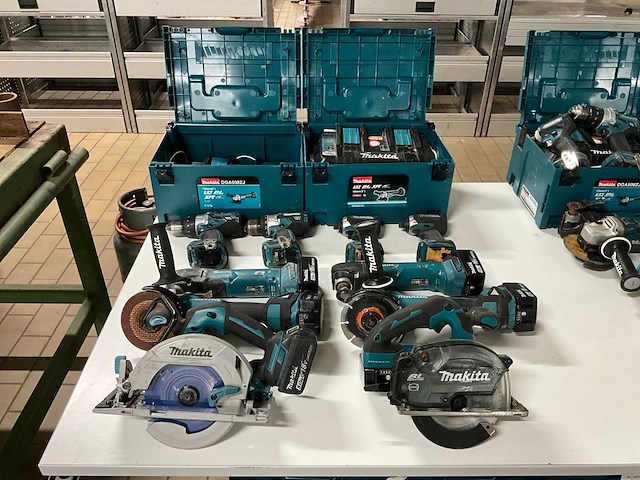 Makita 5-delige accu gereedschapsset (2x) - afbeelding 1 van  7