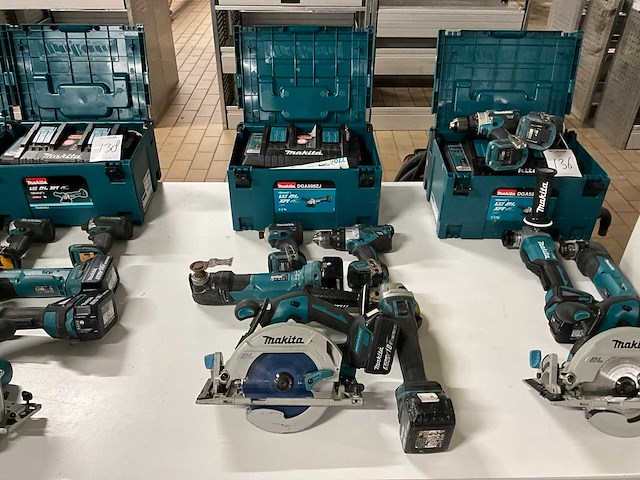 Makita 5-delige accu gereedschapsset - afbeelding 1 van  6