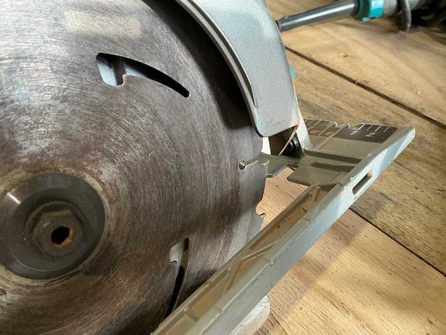 Makita 5008mg cirkelzaagmachine - afbeelding 4 van  6
