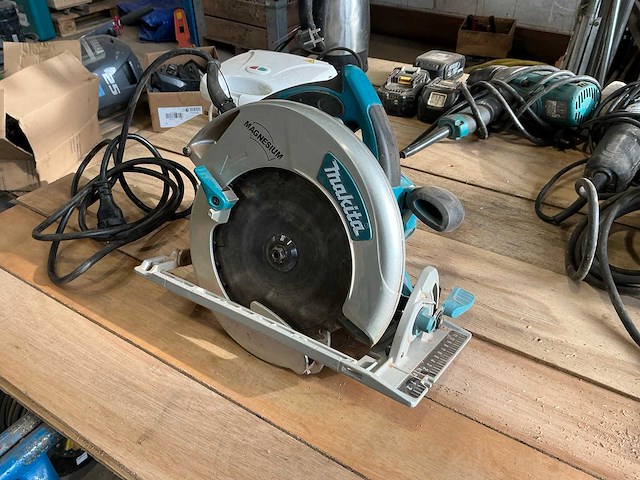 Makita 5008mg cirkelzaagmachine - afbeelding 1 van  6