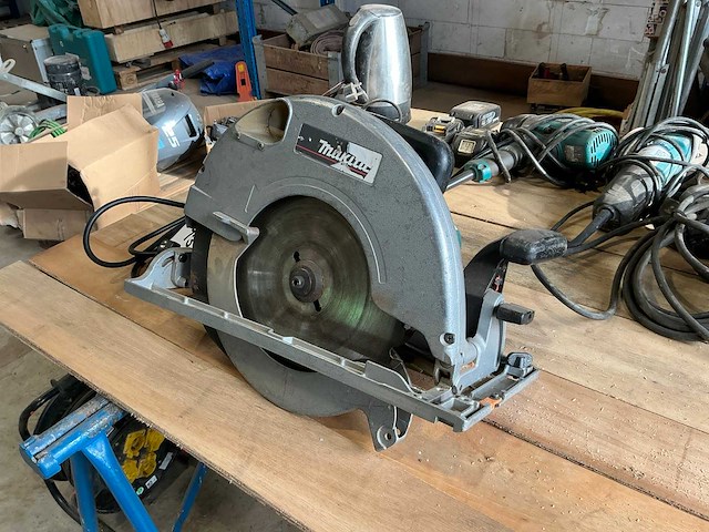 Makita 5103r cirkelzaagmachine - afbeelding 1 van  6