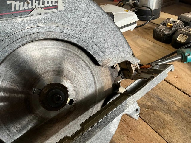 Makita 5103r cirkelzaagmachine - afbeelding 4 van  6