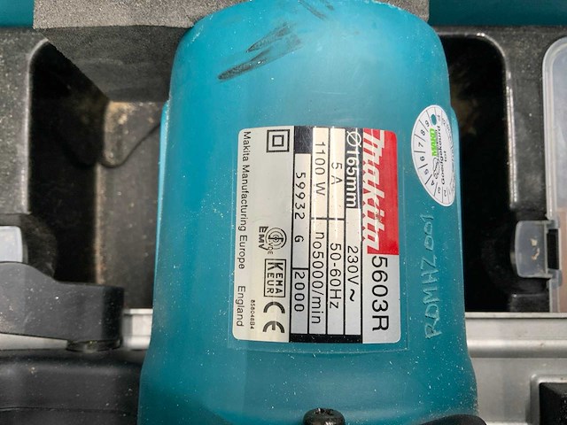 Makita 5603r hand cirkelzaagmachine - afbeelding 2 van  3