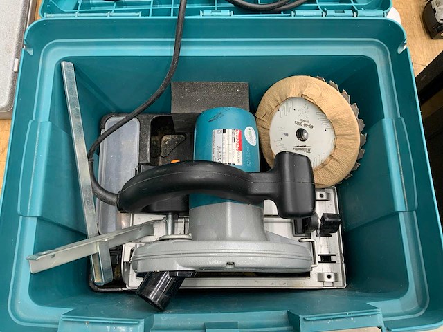 Makita 5603r hand cirkelzaagmachine - afbeelding 3 van  3