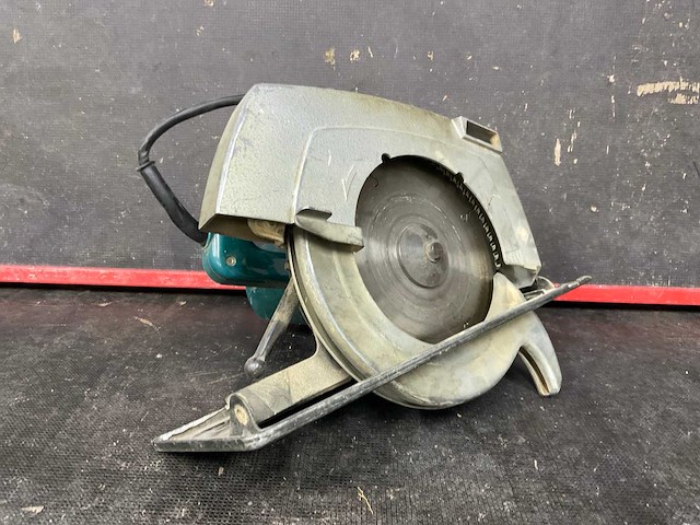 Makita 5900br cirkelzaagmachine - afbeelding 4 van  4