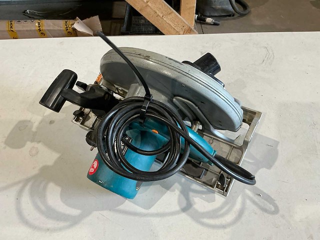 Makita 5903r cirkelzaagmachine - afbeelding 2 van  5