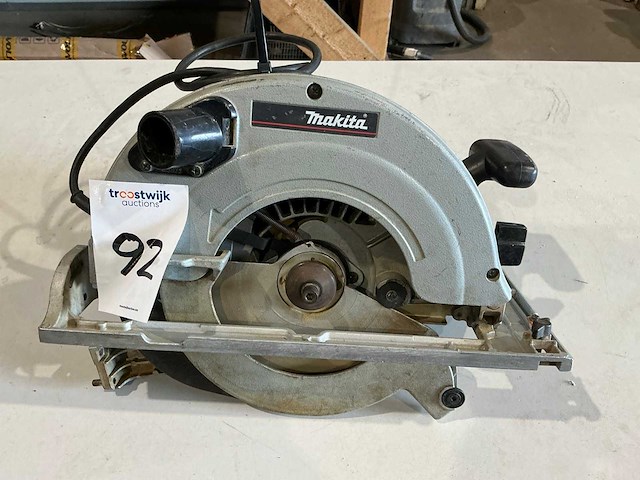 Makita 5903r cirkelzaagmachine - afbeelding 4 van  5
