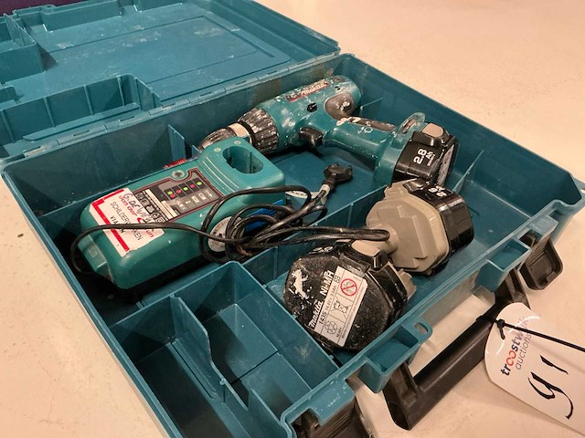 Makita 6317dwde schroefboormachine - afbeelding 4 van  5