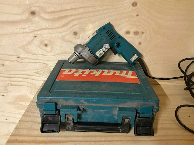 Makita 6802bv elektrische schroevendraaier - afbeelding 1 van  3