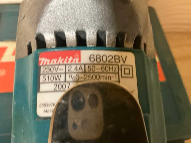 Makita 6802bv elektrische schroevendraaier - afbeelding 3 van  3