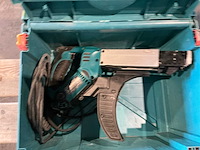 Makita 6842 bandschroefmachine - afbeelding 3 van  4