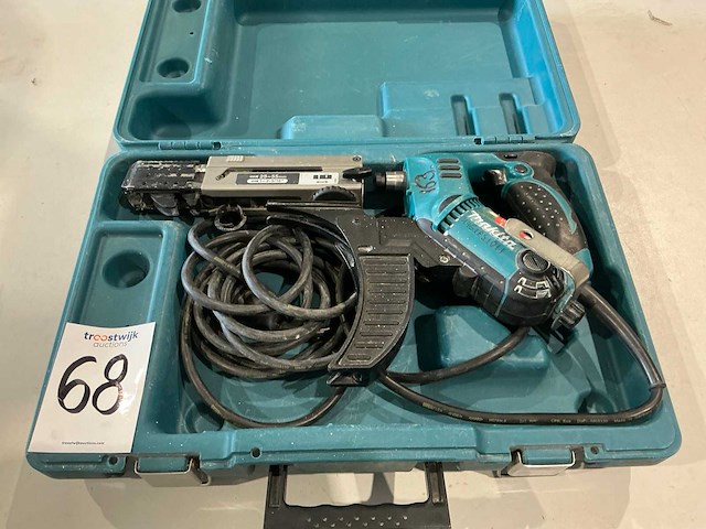 Makita 6842 bandschroefmachine - afbeelding 2 van  6