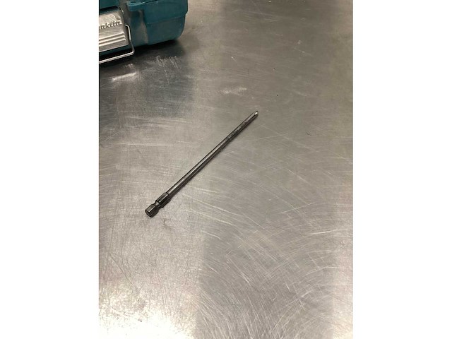 Makita 6842 schroefautomaat - afbeelding 7 van  9