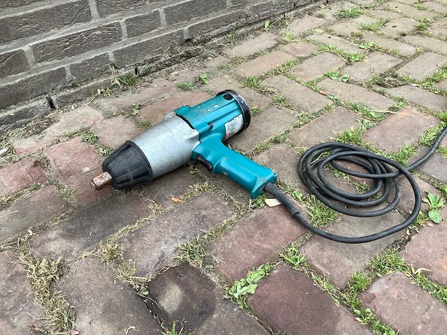 Makita 6906 slagmoersleutel - afbeelding 3 van  4