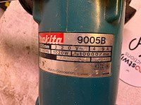 Makita 9005b haakse slijpmachine - afbeelding 2 van  3
