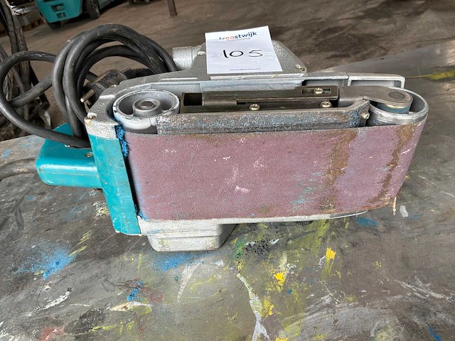 Makita 940 bandschuurmachine - afbeelding 4 van  5