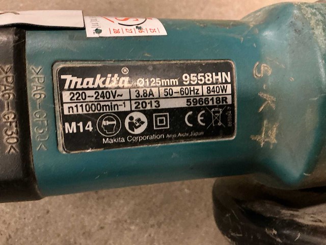 Makita 9558hnr haakse slijpmachine - afbeelding 4 van  4