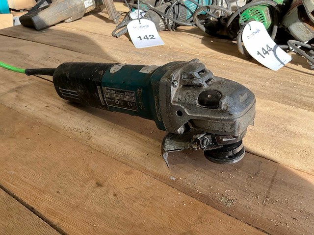 Makita 9565h haakse slijpmachine - afbeelding 1 van  5