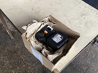 Makita accu (2x) - afbeelding 1 van  3