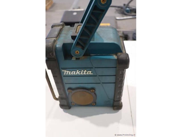 Makita accu bouwradio dmr110 - afbeelding 3 van  5
