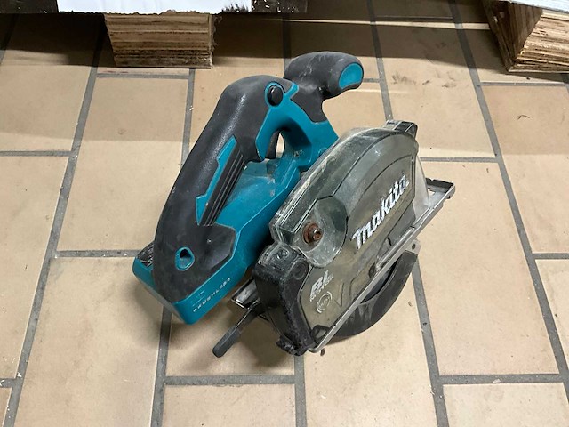 Makita accu cirkelzaagmachine (3x) - afbeelding 4 van  7