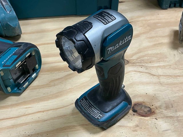 Makita accu gereedschap set ( 6-delig ) - afbeelding 7 van  9