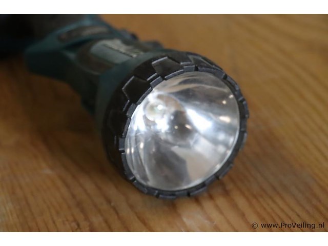 Makita accu werklamp bml145 - afbeelding 3 van  4