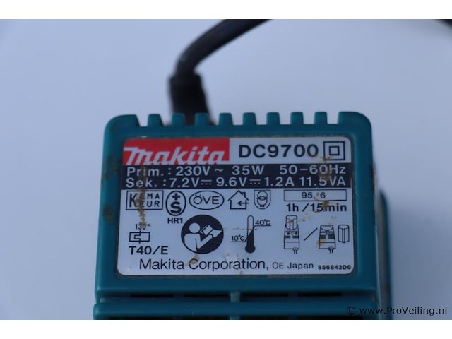 Makita accuboormachine 6095d in opbergkoffer - afbeelding 6 van  9