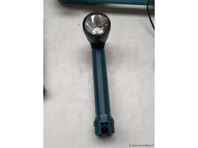 Makita accuboormachine 6095d - afbeelding 4 van  8