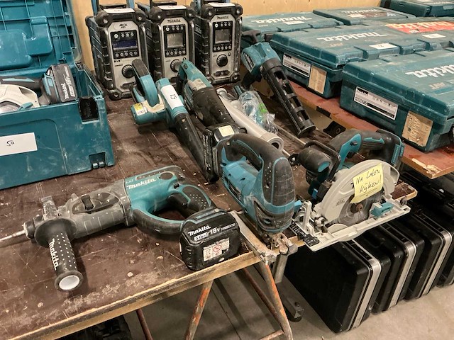 Makita accugereedschap (6x) - afbeelding 1 van  9
