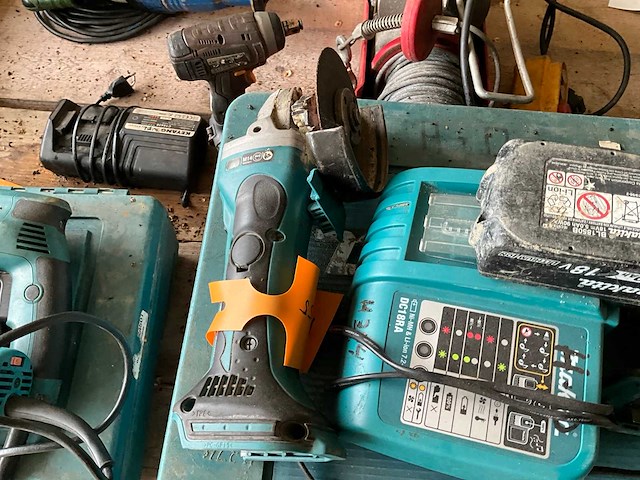 Makita accugereedschap - afbeelding 2 van  3