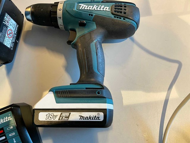 Makita accugereedschapset - afbeelding 1 van  2