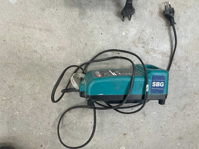 Makita accu's en laders (5x) - afbeelding 6 van  13