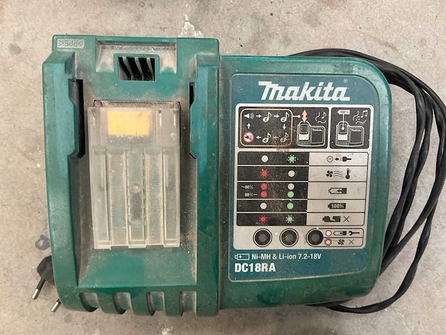 Makita accu's en laders (5x) - afbeelding 10 van  13