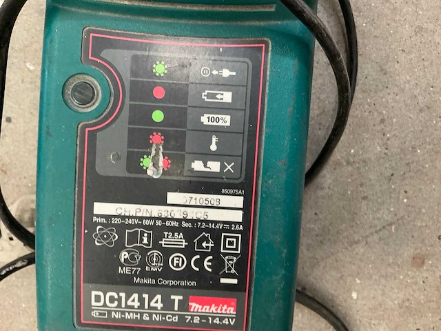 Makita accu's en laders (5x) - afbeelding 12 van  13