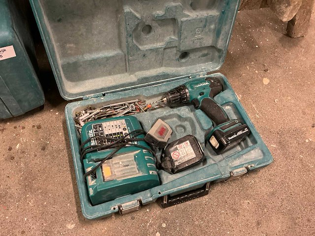 Makita bdf343 boormachine - afbeelding 1 van  2