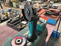 Makita bga452 haakse slijpmachine - afbeelding 2 van  5