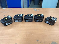 Makita bl1430b 14.4v accu’s (5x)