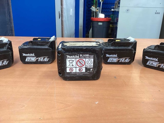 Makita bl1430b 14.4v accu’s (5x) - afbeelding 4 van  8