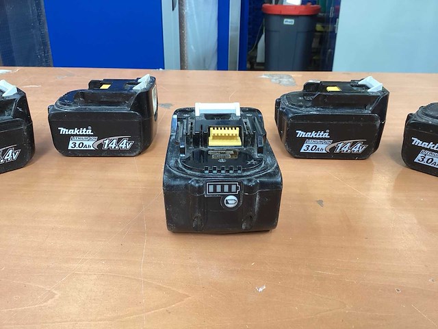 Makita bl1430b 14.4v accu’s (5x) - afbeelding 5 van  8