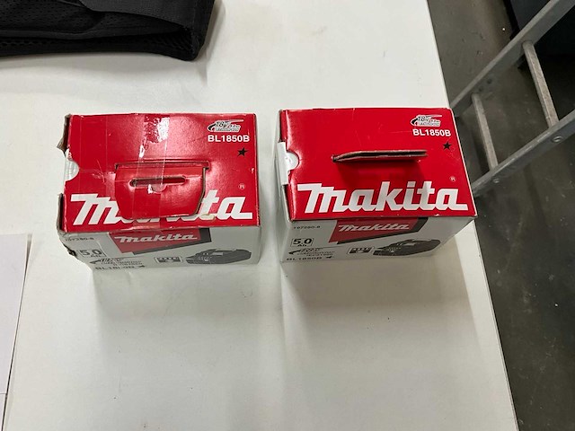 Makita bl1850b accu (2x) - afbeelding 2 van  4