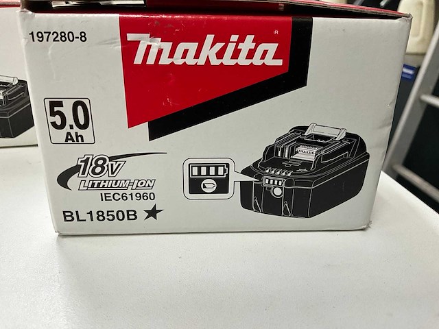 Makita bl1850b accu (2x) - afbeelding 3 van  4